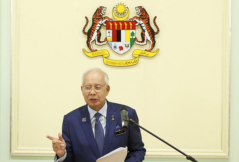 Prime Minister Najib Razak announces measures to strengthen the economy at a news conference in Putrajaya, September 14, 2015. u00e2u20acu201d Reuters pic
