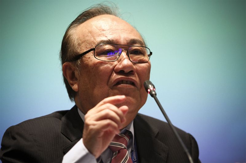 Federal minister Datuk Paul Low. u00e2u20acu2022 Picture by Yusof Mat Isa