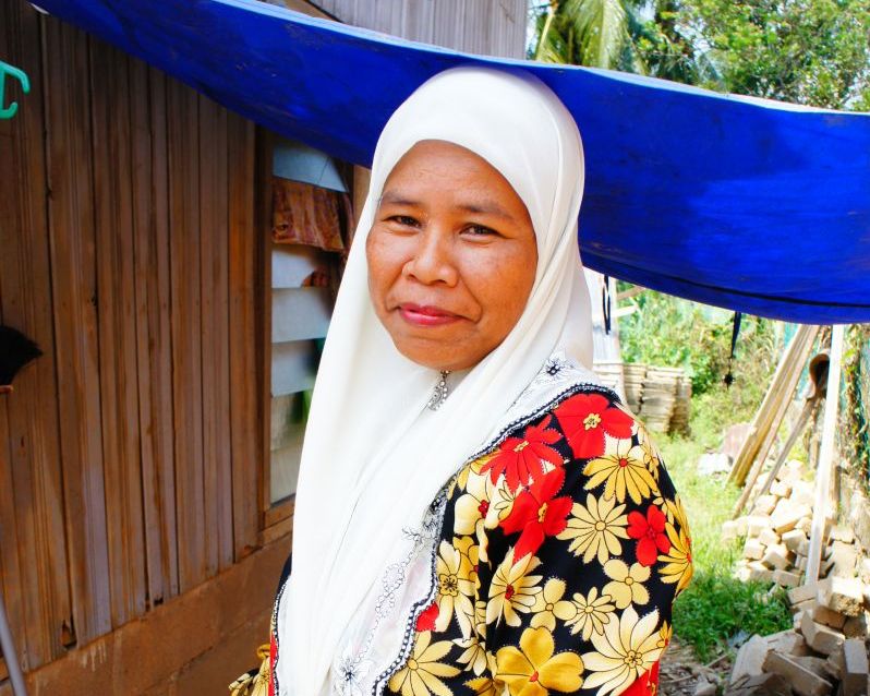 Flood victim, Puan Ruzaini remains hopeful that their living condition will improve once they move in to their new home in Galas, Gua Musang. 
