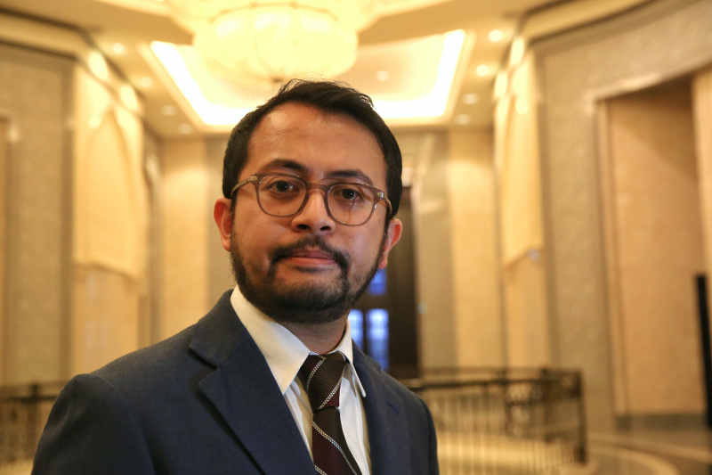 ZI Publications Sdn Bhd director Ezra Zaid is seen at the Federal Court, Putrajaya, September 28, 2015. u00e2u20acu201d Picture by Saw Siow Feng 
