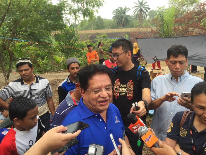 Datuk Seri Tengku Adnan Tengku Mansor officiating the Kenduri Rakyat function in Putrajaya, September 24, 2015. u00e2u20acu2022 Picture by Kamles Kumar