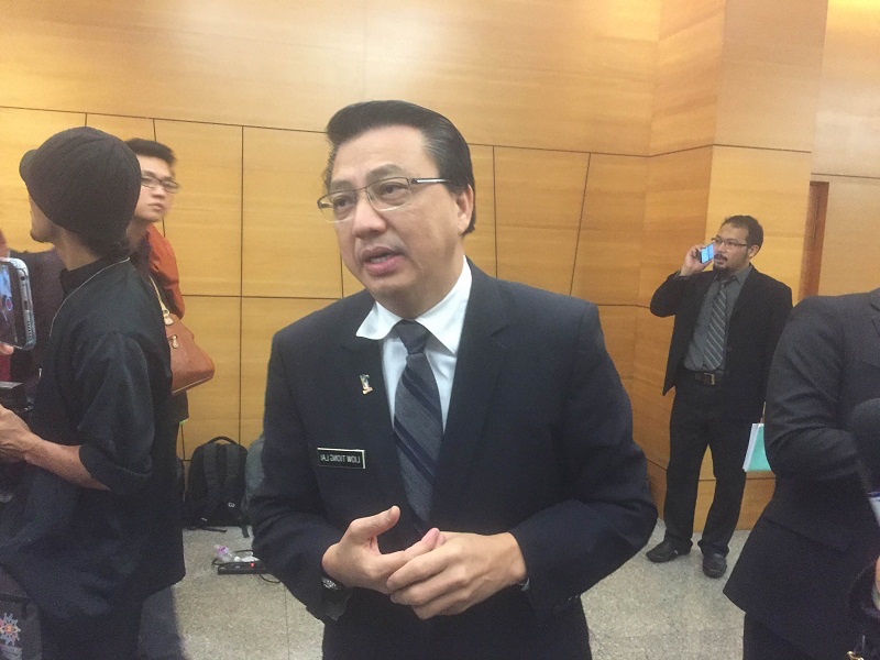MCA president Datuk Seri Liow Tiong Lai speaks to reporters after Budget 2016 was tabled at Dewan Rakyat, in Kuala Lumpur, October 23, 2015. u00e2u20acu201d Picture by Kamles Kumar 