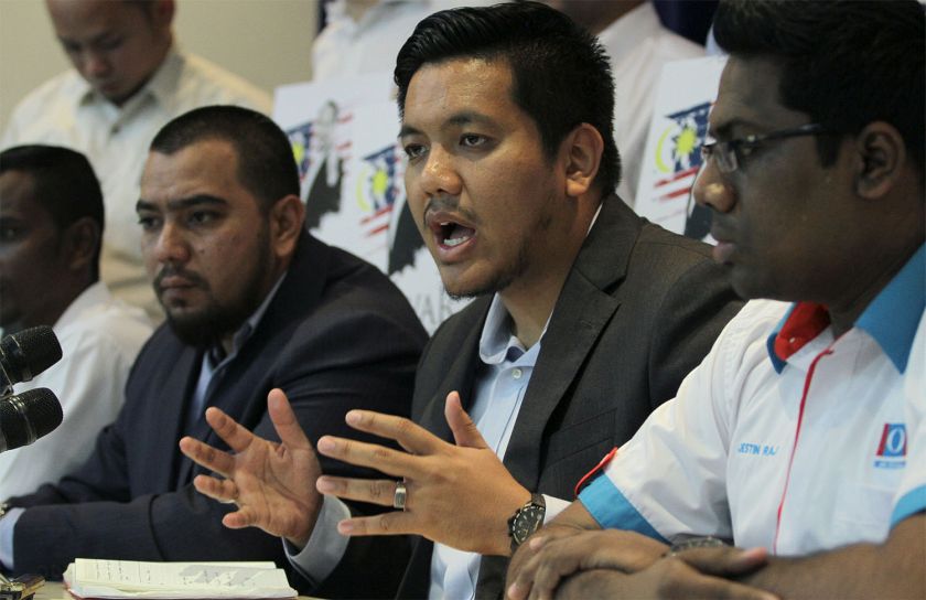 AMK Deputy Leader, Dr Afif Bahardin speaks during a news conference at PKRu00e2u20acu2122s headquarters in Kota Damansara, October 15, 2015. u00e2u20acu201d Picture by Yusof Mat Isa