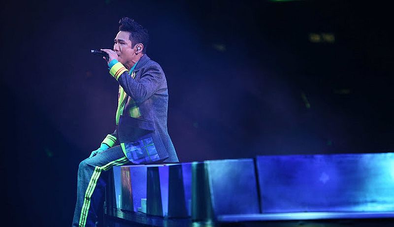 Alex To performing at one of his concerts in Macau. u00e2u20acu201d TheHive Asia pic