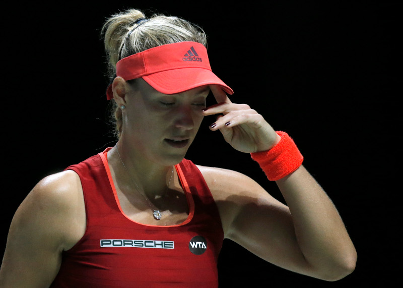 Germanyu00e2u20acu2122s Angelique Kerber looks dejected during the round robin match of the BNP Paribas WTA Finals in Singapore, Oct 30, 2015. u00e2u20acu201d Reuters pic