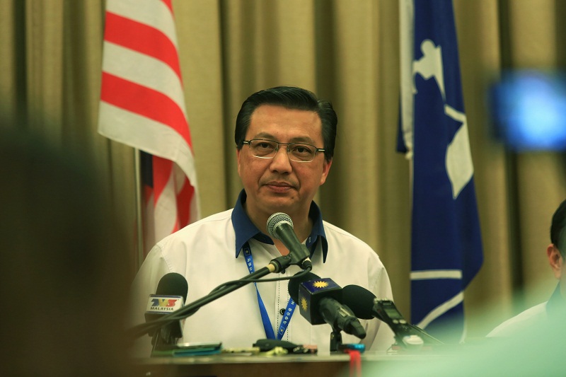 MCA President Liow Tiong Lai speaks at a press conference after the partyu00e2u20acu2122s 62nd annual general meeting in Kuala Lumpur, October 11, 2015. u00e2u20acu201d Picture by Saw Siow Feng