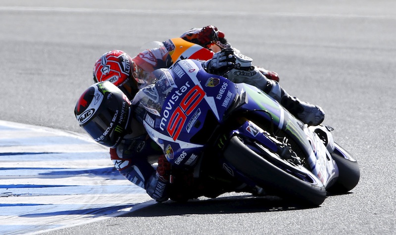 Yamaha MotoGP rider Jorge Lorenzo (front) of Spain rides during the Australian Grand Prix on Phillip Island, October 18, 2015. u00e2u20acu201d Reuters pic