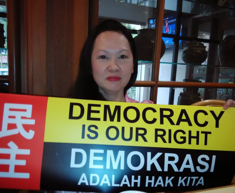 SAPA president Lina Soo says the people of Sarawak have every right to speak if they feel that MA63 conditions have been violated on October 30, 2015. u00e2u20acu2022 Picture by Sulok Tawie