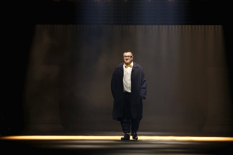 Alber Elbaz appears at the end of his Spring/Summer 2016 womenu00e2u20acu2122s ready-to-wear fashion show for Lanvin in Paris October 1, 2015. u00e2u20acu201d Reuters pic