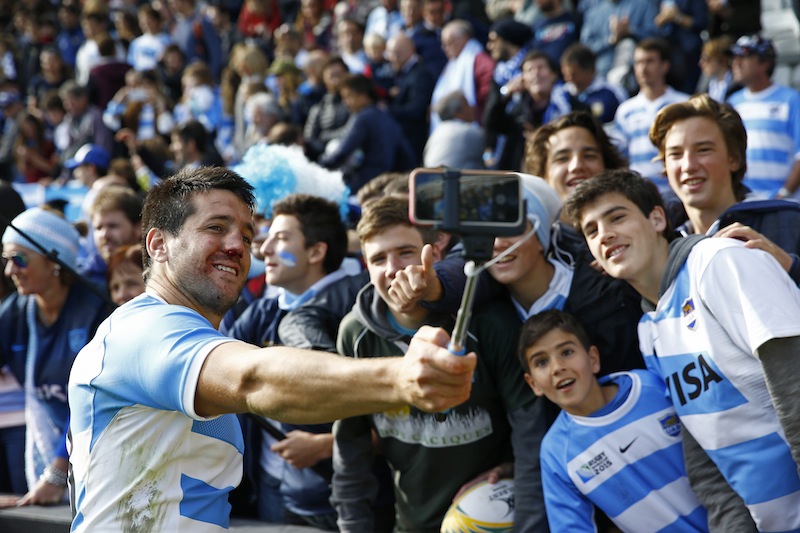 Argentina's Santiago Gonzalez Iglesias takes a selfie with fans at the end of the Argentina v Namibia IRB Rugby World Cup 2015 Pool C game at Leicester City Stadium, Leicester, England.u00c2u00a0u00e2u20acu201d Reuters pic