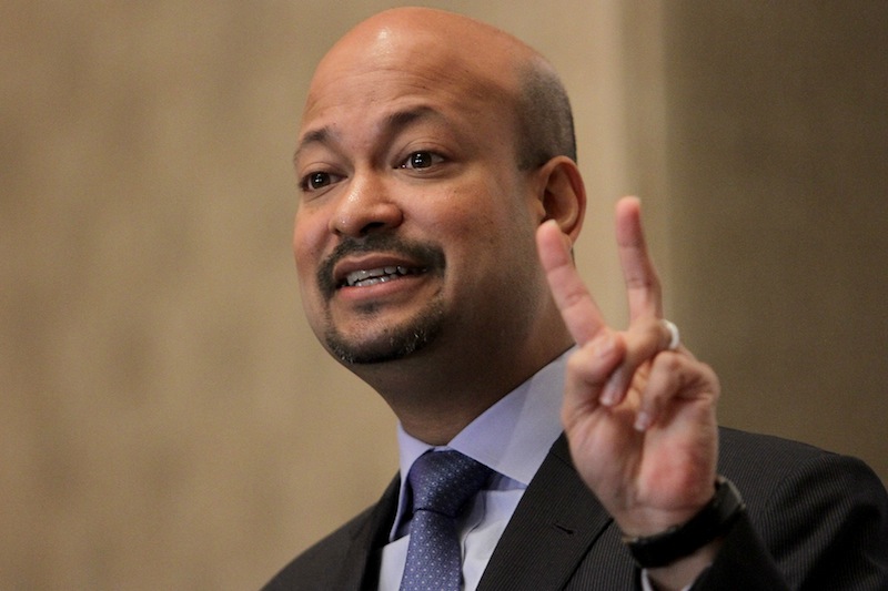 1MDB president and group executive director Arul Kanda speaks during a news conference at the Royal Chulan in Kuala Lumpur, October 31, 2015. u00e2u20acu201d Picture by Mohd Yusof Mat Isa 
