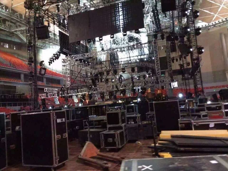 A picture taken from Facebook appears to show the stage before it collapsed.
