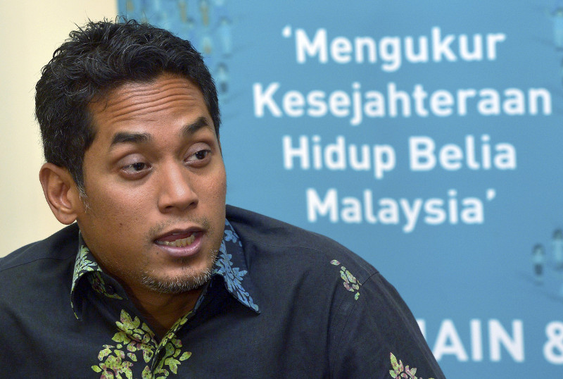 Youth and Sports Minister, Khairy Jamaluddin speaking at a press conference after attending a talk show on #MYindexbelia, the Malaysia Malaysian Youth Index in Kuala Lumpur, Oct 29, 2015. u00e2u20acu201d Bernama pic