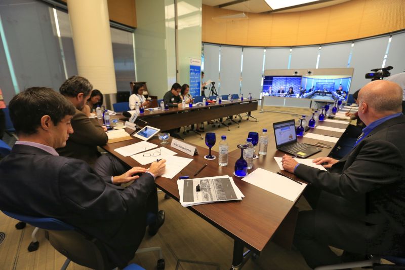 World Bank Malaysia senior country economist Rafael Munoz Moreno (foreground) and country manager Faris Hadad-Zervos video conference Kuala Lumpur October 5, 2015, on East Asia Pacific Economic Quarterly Update. Saw Siow Feng pic