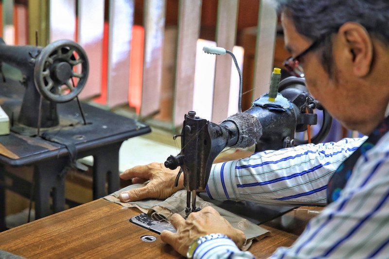 Kwong Fook Wing thrived well and attracted clients such as British colonial administrators, royalty, Malaysian Cabinet ministers and senior civil servants.