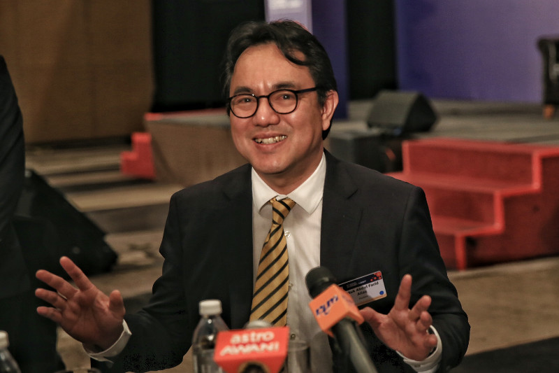 Maybank Group President and CEO Datuk Abdul Farid Alias at the Asean Economic Summit in Kuala Lumpur, October 22, 2015. u00e2u20acu201d Picture by Saw Siow Feng