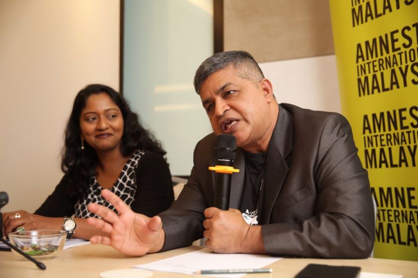 Cartoonist Zulkiflee Anwar Ulhaque is selected as the first Malaysian to be a part of Amnesty Internationalu00e2u20acu2122s u00e2u20acu02dcWrite for Rightsu00e2u20acu2122 (W4R) 2015 campaign at Best Western Hotel, Petaling Jaya, October 2, 2015. u00e2u20acu201d Picture by Choo Choy Maynn