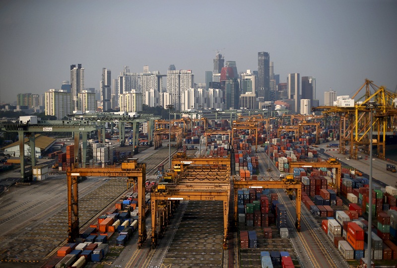 The central business district (centre) is seen shrouded by slight haze in Singapore, August 20, 2015. u00e2u20acu201d Reuters pic