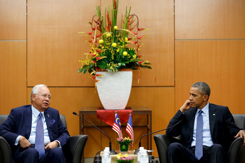 Prime Minister Datuk Seri Najib Razak (left) and US President Barack Obama speak to reporters after their bilateral meeting before the start of the Asean Summit in Kuala Lumpur, November 20, 2015.  — Reuters pic