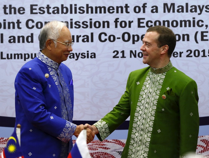 Najib Razak and Russian Prime Minister Dmitry Medvedev shake hands during a signing ceremony at the Association of South East Asian Nations Summit in Kuala Lumpur, Malaysia November 21, 2015.u00c2u00a0u00e2u20acu201d Reuters pic