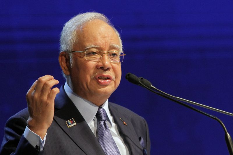 Datuk Seri Najib Razak delivers his keynote speech at the 2015 Asean Business and Investment Summit at the Shangri-La Hotel in Kuala Lumpur, November 20, 2015. u00e2u20acu2022 Pcture by Yusof Mat Isa