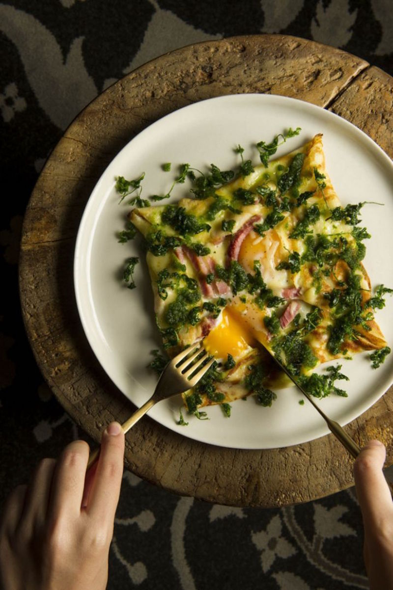 Can’t wait to dive into Adrift’s buckwheat crepe with smoked country ham, sunny side-up and gruyere cheese. — TODAY pic