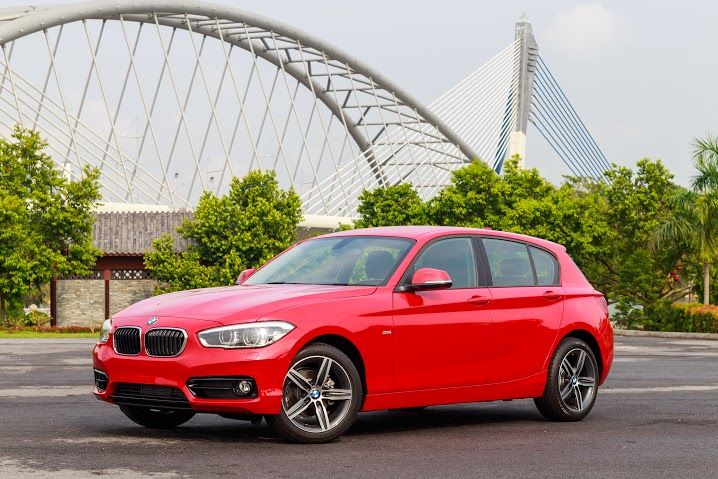 BMWu00e2u20acu2122s 118i Sport Hatchback launched in Malaysia November 19, 2015. u00e2u20acu201d Picture courtesy of BMW Group Malaysia