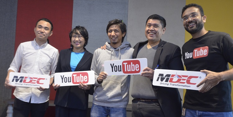 (From left) Grim Film Enterprise founder Jared Lee; MDeC CEO Yasmin Mahmood; Animation Studio founder Sinan Ismail; MDeC director Hasnul Hadi Samsudin; and Google Malaysia chief Sajith Sivanandan. u00e2u20acu201d DNA pic