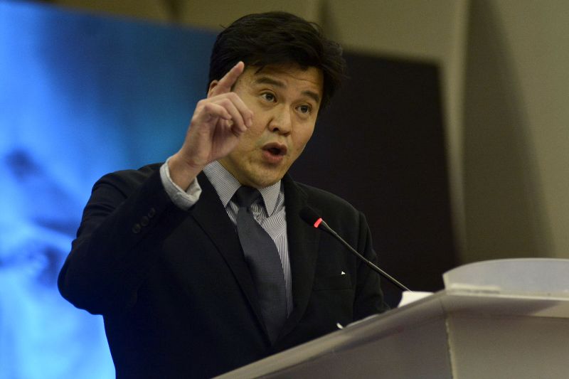 Penang PKR assemblyman Cheah Kah Peng speaking at the PKR National Congress in Shah Alam, November 28, 2015. u00e2u20acu2022 Picture by Yusof Mat Isa