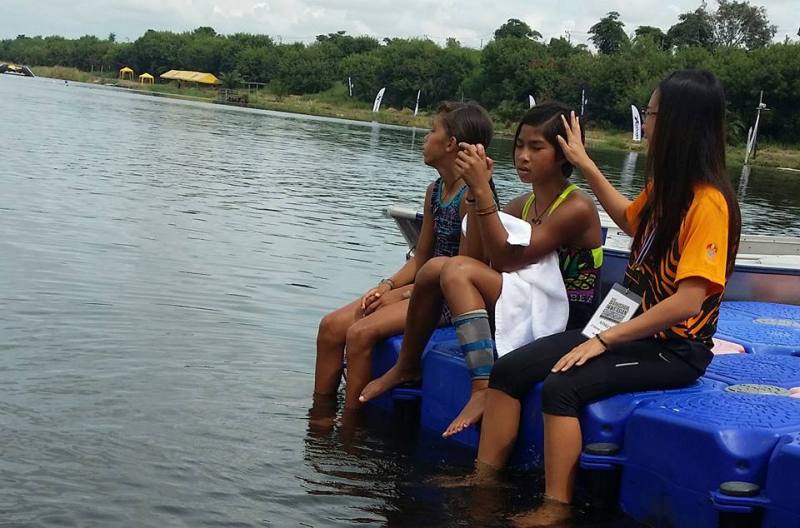 Pocket hero Aiden Yoong Hanifah dwarfed by his closest competitors Supriyono Dimas Ridho (left), of Indonesia, and his compatriot M. Rafi Yanuresta. u00e2u20acu201d Picture courtesy of Hanifah Yoong Yin Fah