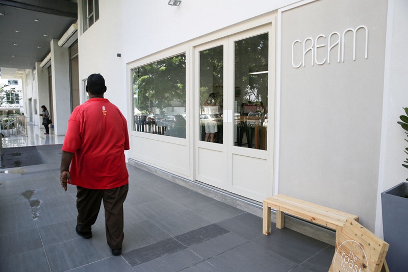 Cream has a nice signage on the exterior so you won't miss it.