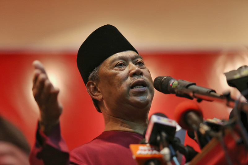 Tan Sri Muhyiddin Yassin gives a speech at Sultan Sulaiman Club in Kuala Lumpur December 7, 2015. u00e2u20acu201d Picture by Saw Siow Feng