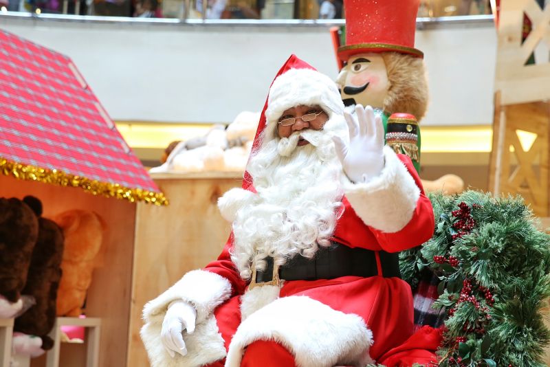 A man dressed as Santa Claus waves to the crowd at Mid Valley Megamall in Kuala Lumpur, December 24, 2015. u00e2u20acu2022 Picture by Saw Siow Feng