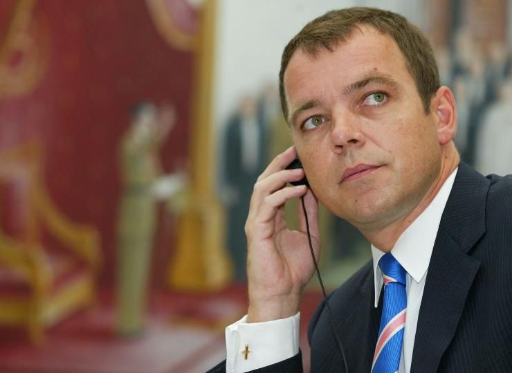 Christoph Mueller, during a Belgian parliamentary committee hearing in 2002 on the causes of the 2001 bankruptcy of the countryu00e2u20acu2122s flagship airline Sabena.PHOTO: REUTERS/THIERRY ROGE