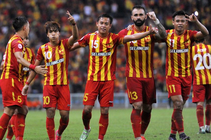 Selangor won 2-0 at the Shah Alam Stadium yesterday while Kedah beat Felda United 2-1 at the Darul Aman Stadium in Alor Setar. u00e2u20acu201d Bernama pic