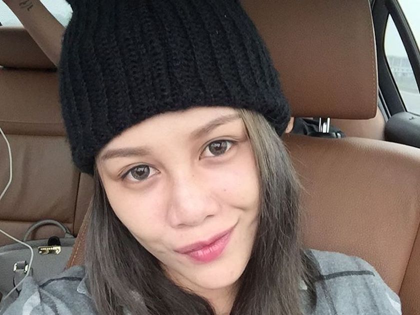 Stacy sudah memeluk Islam pada Ogos lepas, dan mengambil nama baru Ummu Shaikhah Stacy Anam -- Foto ehsan Instagram/Stacy