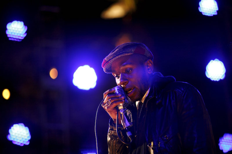 Hip-hop artist Mos Def performs during the u00e2u20acu02dcDiscover Music!u00e2u20acu2122 event in Hollywood, California, in this file picture taken October 28, 2009. u00e2u20acu201d Reuters pic