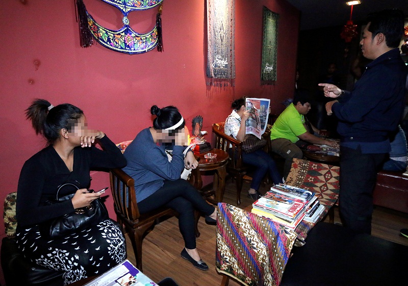 Khalwat raid in Johor Baru January 16, 2016. u00e2u20acu201d Bernama pic