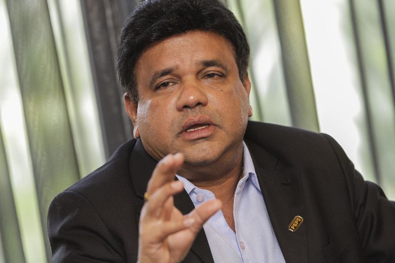PEPS President, Datuk Siders Sittampalam speaks to the media during a press conference at the Sime Darby Convention Centre in Bukit Kiara, January 20, 2016. u00e2u20acu2022 Picture by Yusof Mat Isa