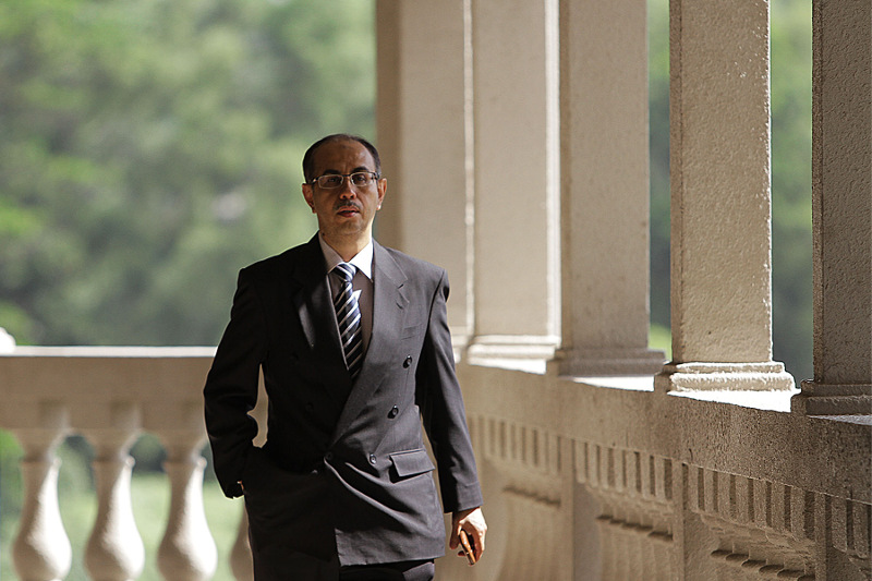 Institut Profesional Baitulmal CEO, Syed Omar Syed Agil arriving at the High Court in Kuala Lumpur, Jan 4, 2016. u00e2u20acu201d Picture by Yusof Mat Isa