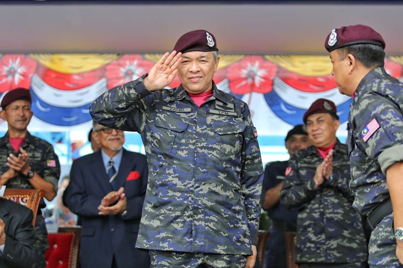 Datuk Seri Dr Ahmad Zahid Hamidi officiates the 41st Special Actions Unit Anniversary Celebration at Federal Reserve (FRU) parade ground in Cheras, January 1, 2016. u00e2u20acu2022 Picture by Saw Siow Feng