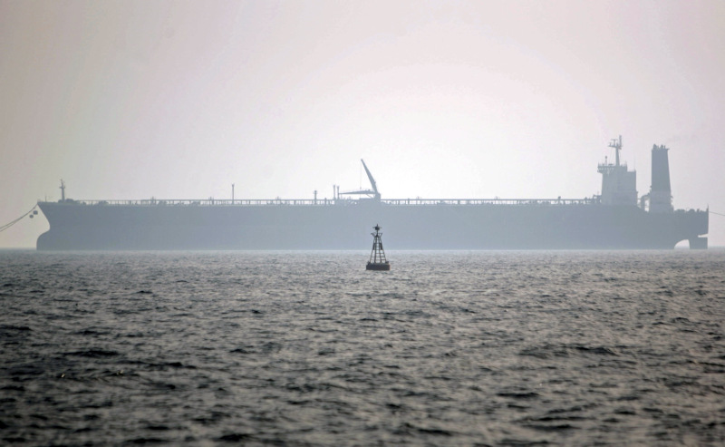 An oil tanker loads gas in Assaluyeh seaport at the Persian Gulf, in Iran in a May 27, 2006 file photo. u00e2u20acu201d Reuters pic