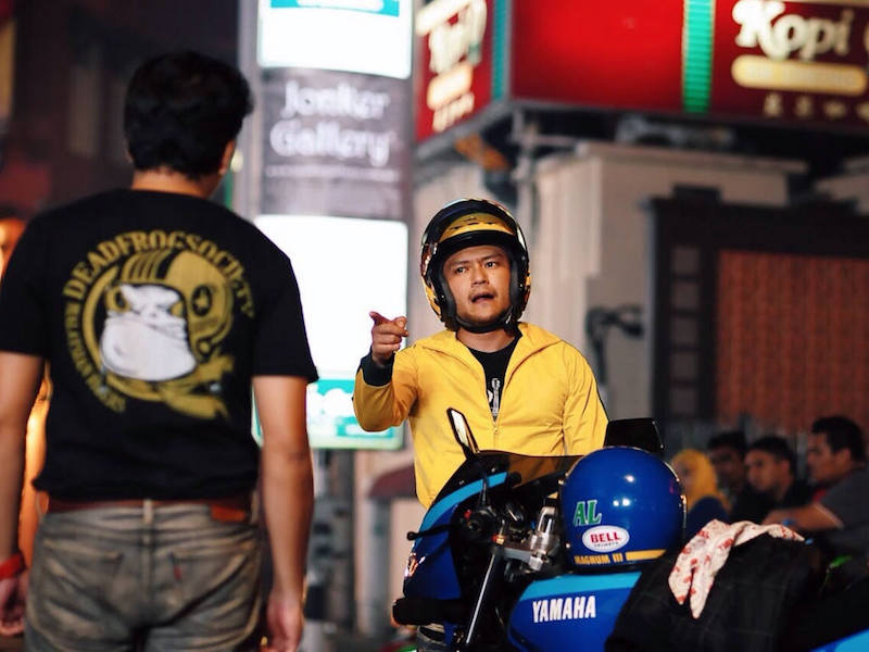 Pekin Ibrahim in a scene from u00e2u20acu02dcMat Motou00e2u20acu2122. u00e2u20acu201d CinemaOnline pic