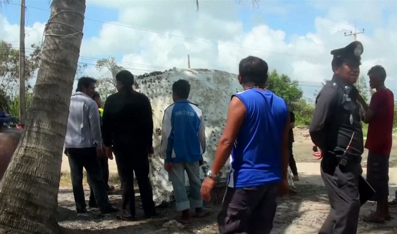 A piece of metal found off the coast of southern Thailand fuelled speculation that it could be from Malaysia Airlines Flight MH370. u00e2u20acu201d Reuters videograb