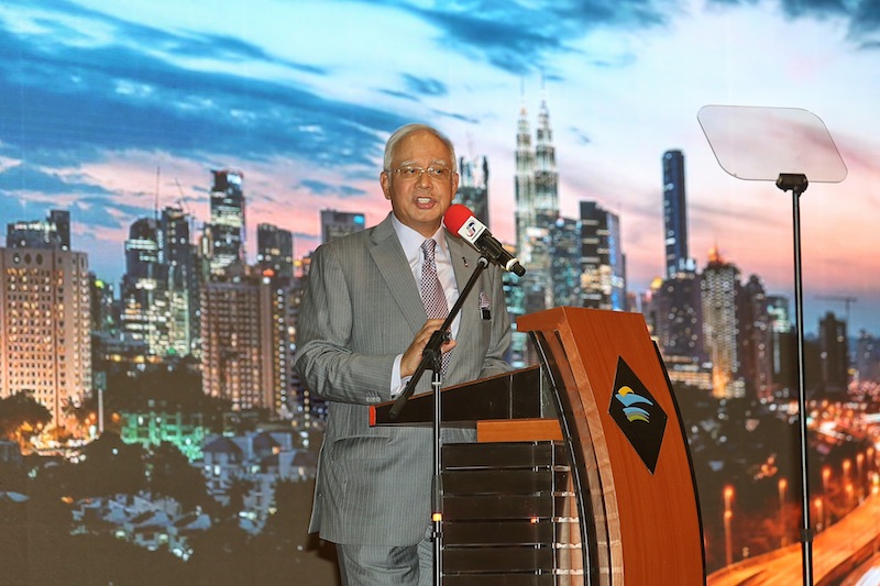 Prime Minister Datuk Seri Najib Razak presenting the revised Budget 2016, at PICC, Putrajaya, Jan 28, 2016. u00e2u20acu201d Picture by Saw Siow Feng