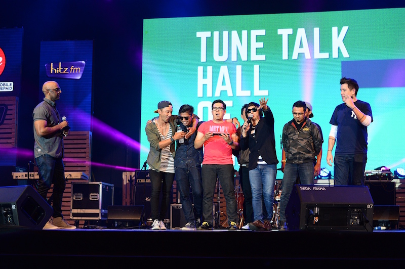 TuneTalk’s Hall of Fame went to rock band OAG. — TheHive.Asia pic