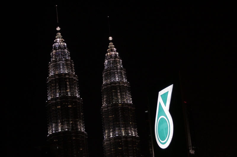 The Petronas logo is seen againsts the KLCC twin-towers in the backdrop. u00e2u20acu201d Picture by Yusof Mat Isa
