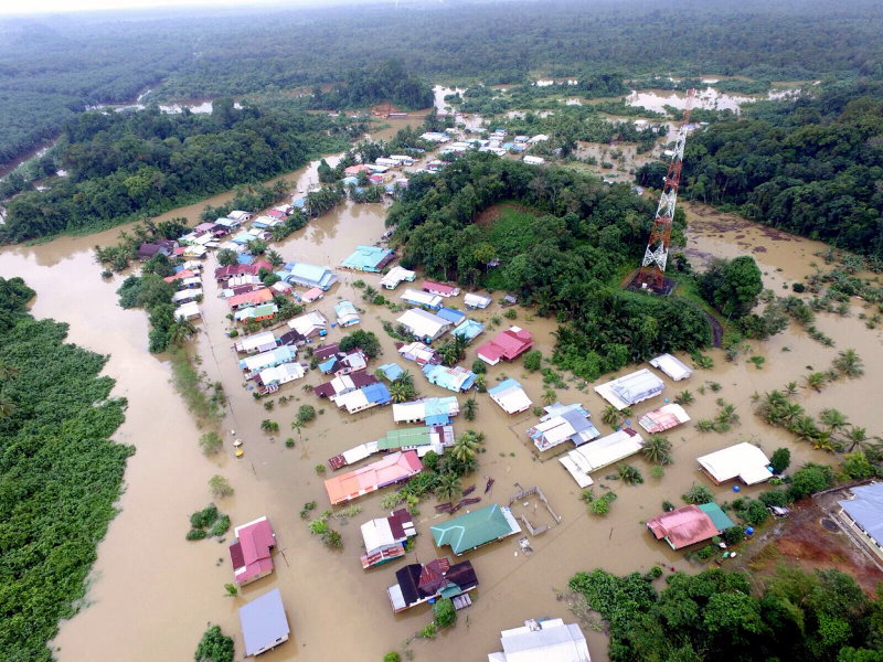 An overhead view of the flood situation on Feb 21, 2016, in Kampung Endap, Kota Samarahan, about 30 km from Kuching, Sarawak. u00e2u20acu201d Bernama pic