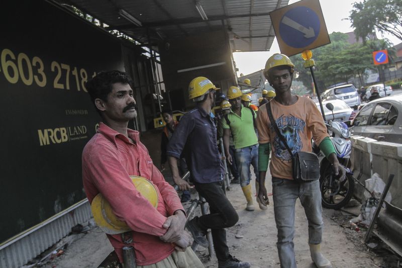 Foreign workers at a construction site in Kuala Lumpur, February 16, 2016. u00e2u20acu2022 Picture by Yusof Mat Isa