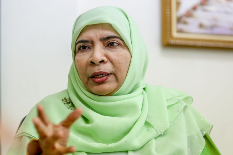 Greenview Islamic School principal Fatima S.A. Majeed speaks to Malay Mail Online in an interview on January 22, 2016. ― Picture by Saw Siow Feng